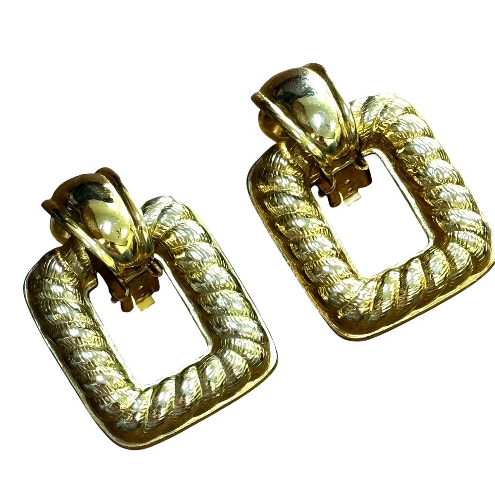 Vintage clip on earrings chunky 80’s doorknocker style 2-way gold textured hoops